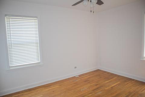 559 E 106th St, Chicago, IL 60628 photo 13