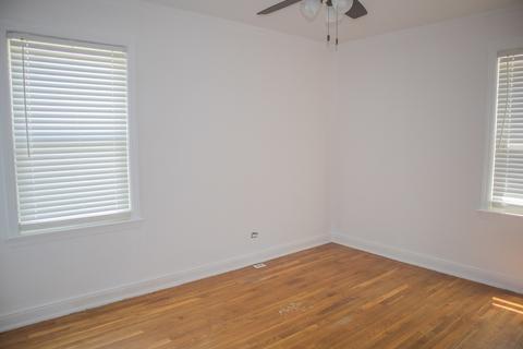 559 E 106th St, Chicago, IL 60628 photo 10