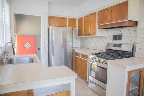 559 E 106th St, Chicago, IL 60628 photo 7