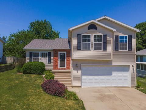 3 Spiria Ct, Bloomington, IL 61701 photo 1