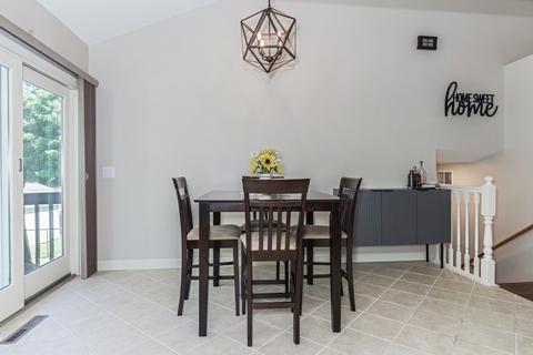 3 Spiria Ct, Bloomington, IL 61701 photo 11