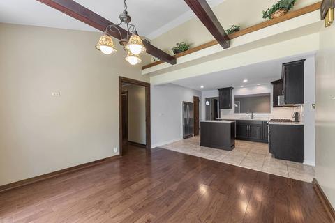 28 Oakwood Dr, Kankakee, IL 60901 photo 5