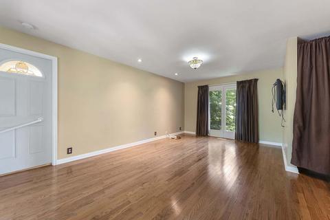 28 Oakwood Dr, Kankakee, IL 60901 photo 13