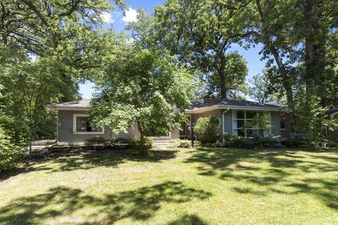 28 Oakwood Dr, Kankakee, IL 60901 photo 1
