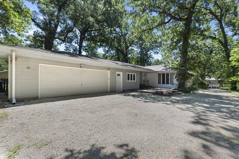 28 Oakwood Dr, Kankakee, IL 60901 photo 23
