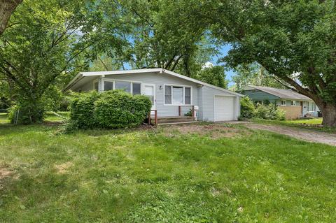 309 Edgebrook Dr, Champaign, IL 61820 photo 1