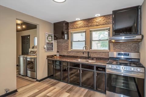 34 E 30th Pl, Steger, IL 60475 photo 5
