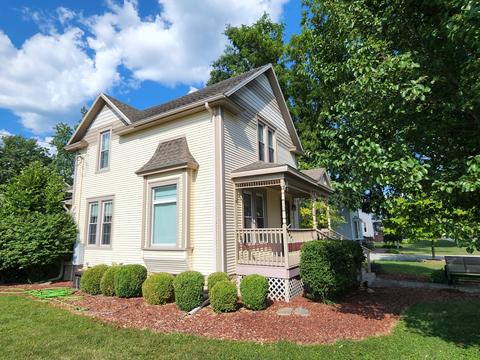 215 E 6th Ave, Clifton, IL 60927 photo 4