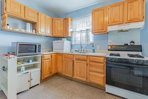 406 E Walnut St, Tolono, IL 61880 photo 12