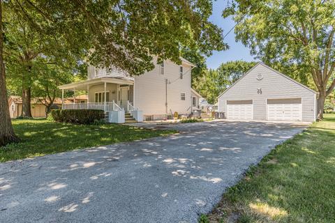 406 E Walnut St, Tolono, IL 61880 photo 26