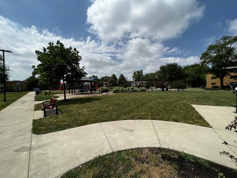 2019 Pine St #D, Des Plaines, IL 60018 photo 18
