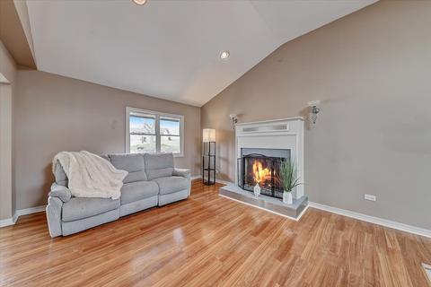 415 Northview Ln, Hoffman Estates, IL 60169 photo 17
