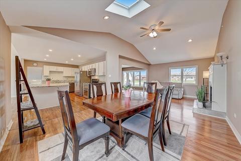 415 Northview Ln, Hoffman Estates, IL 60169 photo 13