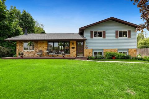 415 Northview Ln, Hoffman Estates, IL 60169 photo 1