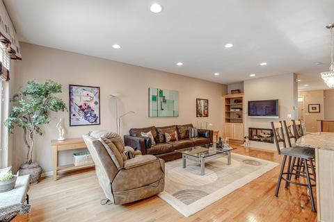 4237 Linden Tree Ln, Glenview, IL 60026 photo 6