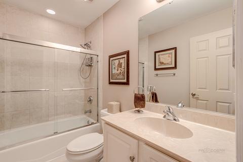 4237 Linden Tree Ln, Glenview, IL 60026 photo 25