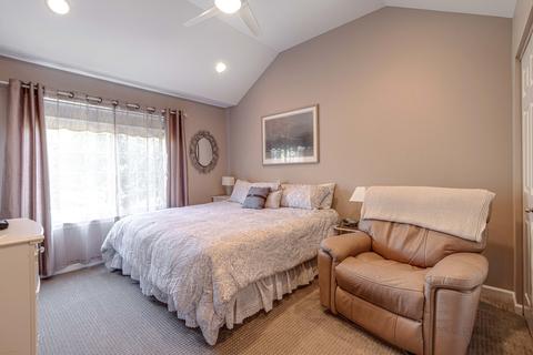 4237 Linden Tree Ln, Glenview, IL 60026 photo 15