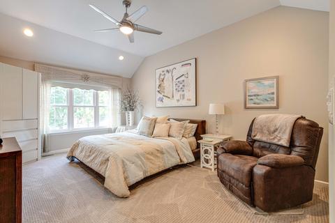 4237 Linden Tree Ln, Glenview, IL 60026 photo 17