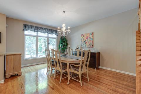 4237 Linden Tree Ln, Glenview, IL 60026 photo 11