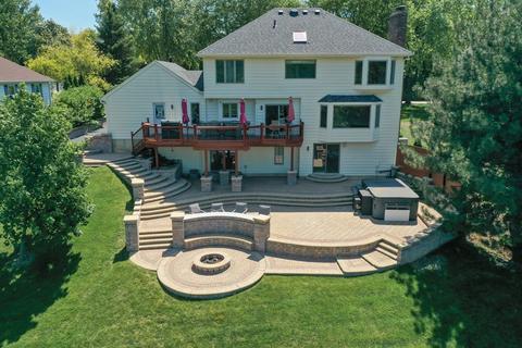 1350 Braewood Dr, Algonquin, IL 60102 photo 3