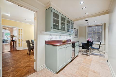 73 Elm St #2A, Chicago, IL 60611 photo 10