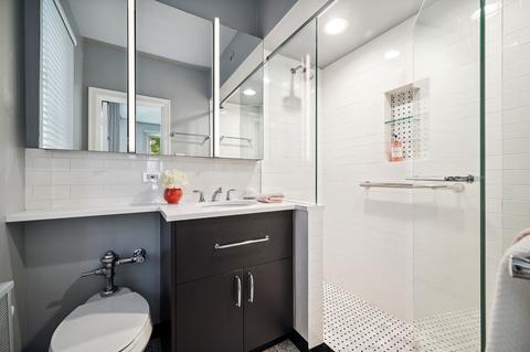 73 Elm St #2A, Chicago, IL 60611 photo 26