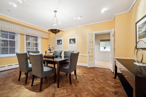 73 Elm St #2A, Chicago, IL 60611 photo 8