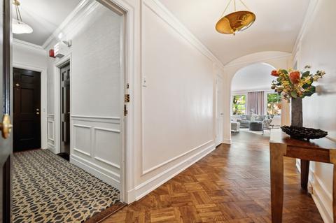73 Elm St #2A, Chicago, IL 60611 photo 4