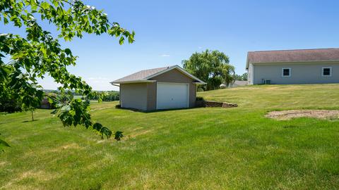 4317 E Ridgeview Ln, Byron, IL 61010 photo 31