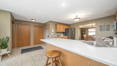 4317 E Ridgeview Ln, Byron, IL 61010 photo 12