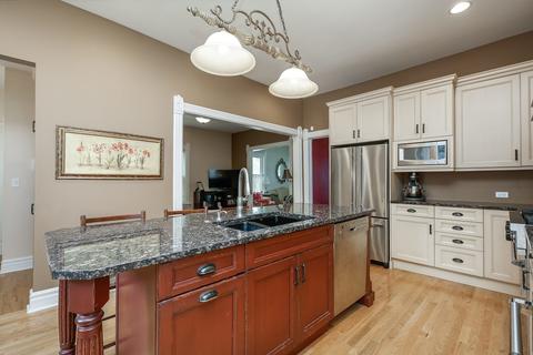 301 W Union Ave, Wheaton, IL 60187 photo 12