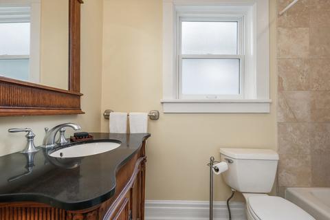 301 W Union Ave, Wheaton, IL 60187 photo 25