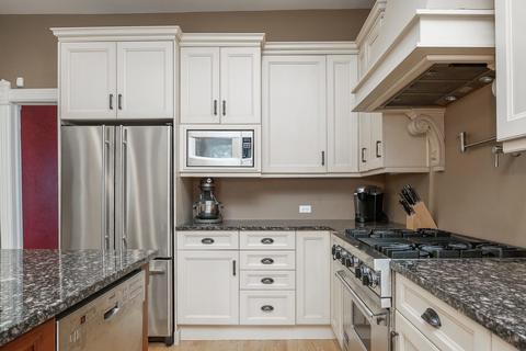 301 W Union Ave, Wheaton, IL 60187 photo 10