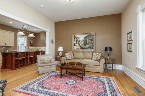 301 W Union Ave, Wheaton, IL 60187 photo 7