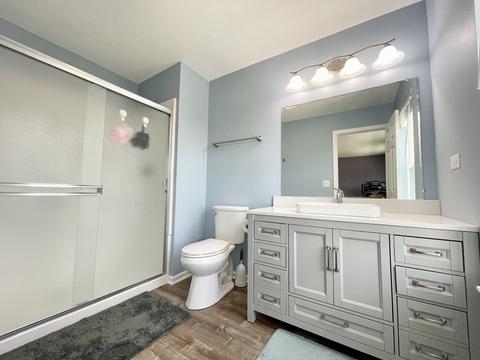 4000 Pompton Ct, Elgin, IL 60124 photo 15