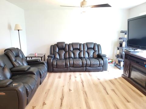 108 George Rd, Wheeling, IL 60090 photo 2