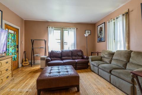1052 S River Rd, Des Plaines, IL 60016 photo 2