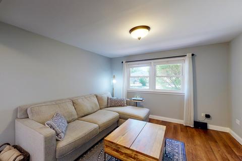 446 W Circle Dr, Addison, IL 60101 photo 18