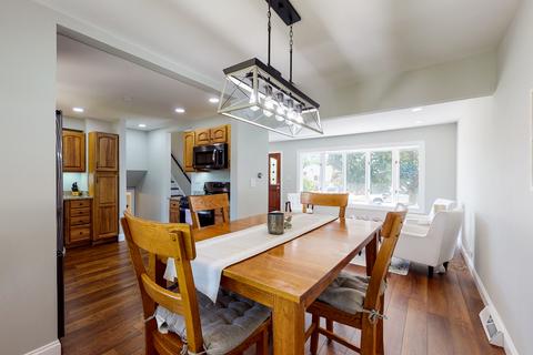 446 W Circle Dr, Addison, IL 60101 photo 6