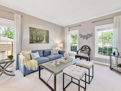 822 Ranch Rd, Wheaton, IL 60187 photo 4