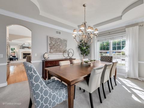 822 Ranch Rd, Wheaton, IL 60187 photo 5