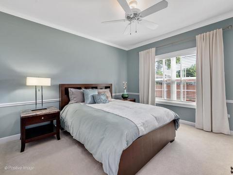 822 Ranch Rd, Wheaton, IL 60187 photo 17