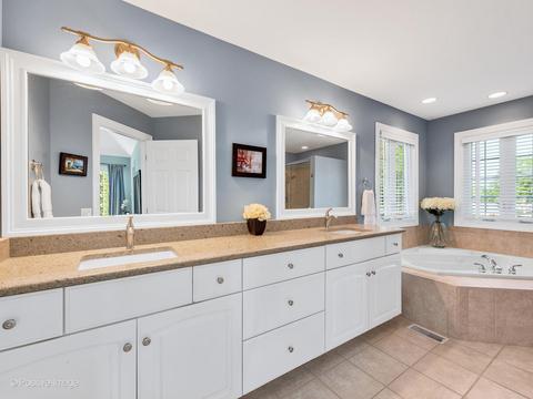 822 Ranch Rd, Wheaton, IL 60187 photo 16