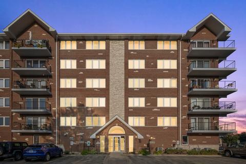 8010 River Walk Dr #4D, Lyons, IL 60534 photo 1