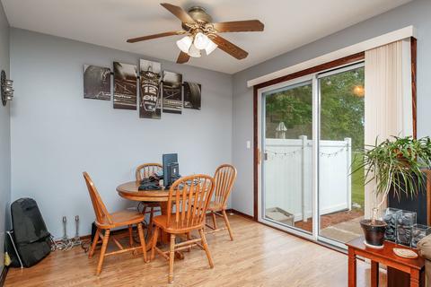 1013 Cascade Dr, Aurora, IL 60506 photo 9