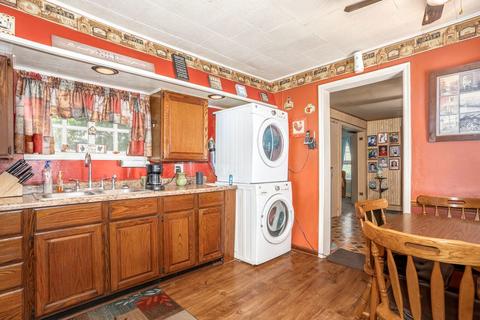 526 E Main St, Plano, IL 60545 photo 5