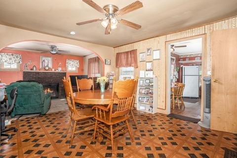 526 E Main St, Plano, IL 60545 photo 7
