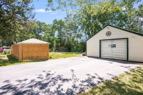 526 E Main St, Plano, IL 60545 photo 15