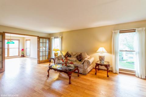 5240 Birch Bark Dr, Hoffman Estates, IL 60192 photo 5