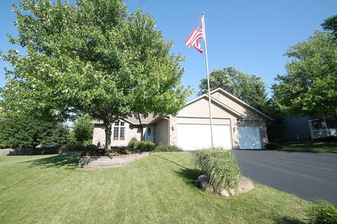 1420 Michael Dr, Pecatonica, IL 61063 photo 1